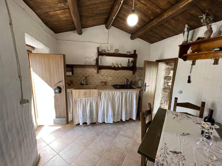 Muristene Pozzo Santa Cristina Paulilatino Esterno foto